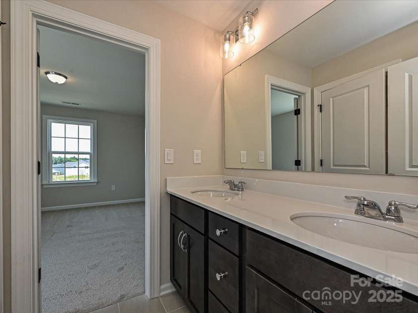 2046 Sabra Street, Gastonia, NC 28054.  MLS# CAR4257954, YatesRealty ID 12427. Bath 2 - Jack & Jill