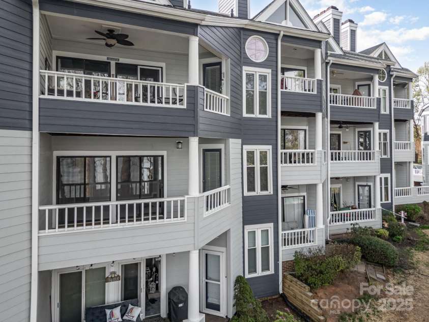 329 Northwest Drive, Davidson, NC 28036.  MLS# CAR4240938, YatesRealty ID 12428. 