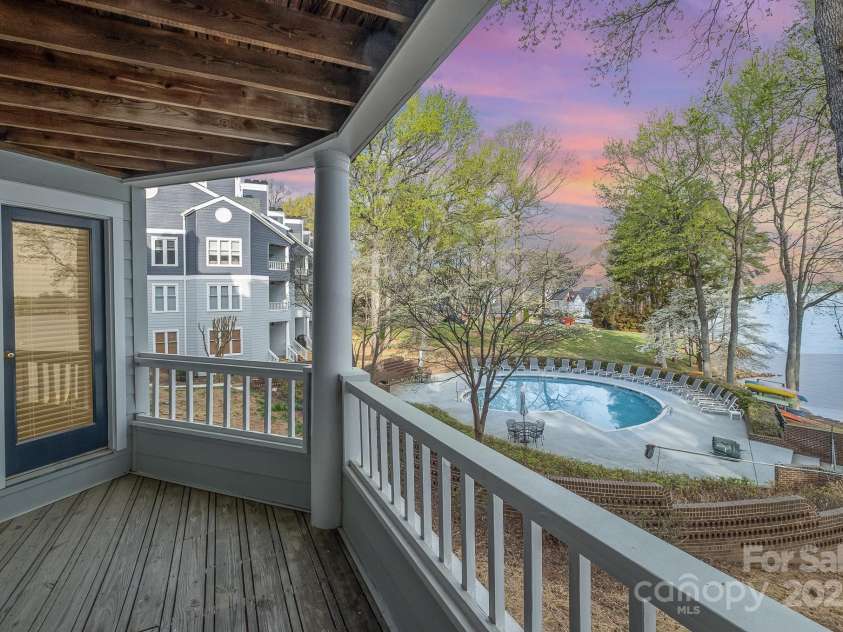 329 Northwest Drive, Davidson, NC 28036.  MLS# CAR4240938, YatesRealty ID 12428. 