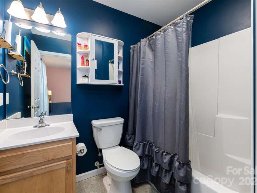 20 Yarrow Meadow Road, Weaverville, NC 28787.  MLS# CAR4241395, YatesRealty ID 12429. 