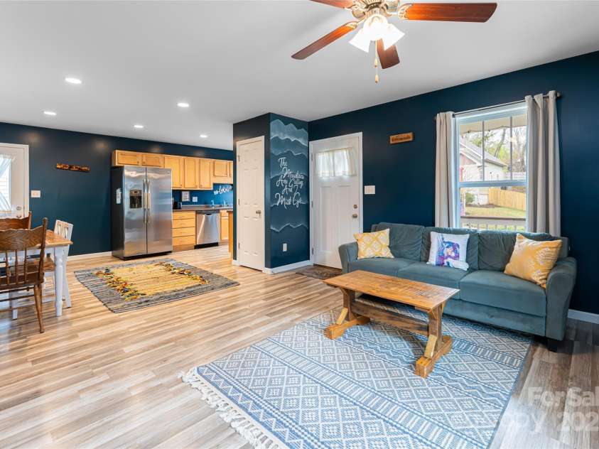 20 Yarrow Meadow Road, Weaverville, NC 28787.  MLS# CAR4241395, YatesRealty ID 12429. Pre-engineered Harwood Flooring