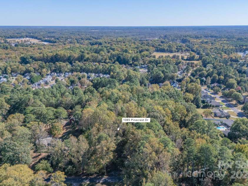 1085 Pinecrest Drive, Rock Hill, SC 29732.  MLS# CAR4313735, YatesRealty ID 12430. 