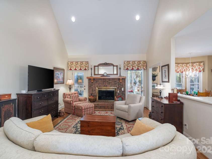 1085 Pinecrest Drive, Rock Hill, SC 29732.  MLS# CAR4313735, YatesRealty ID 12430. Family Room