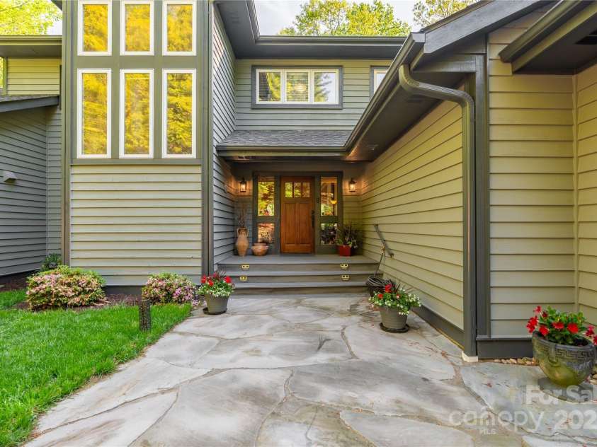 107 Spruce Lane, Zirconia, NC 28790.  MLS# CAR4257920, YatesRealty ID 12431. 