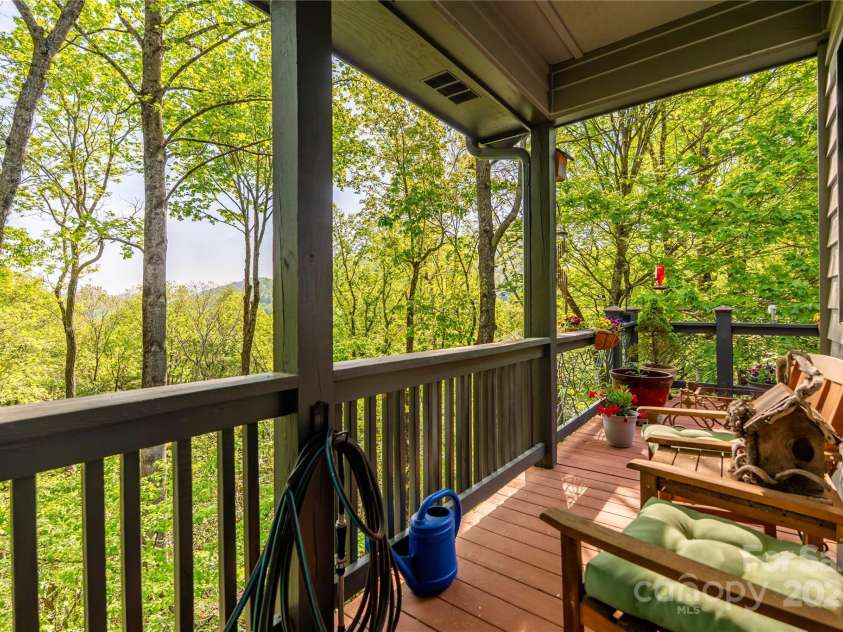 107 Spruce Lane, Zirconia, NC 28790.  MLS# CAR4257920, YatesRealty ID 12431. 
