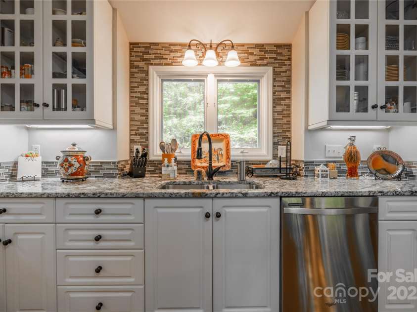 107 Spruce Lane, Zirconia, NC 28790.  MLS# CAR4257920, YatesRealty ID 12431. 