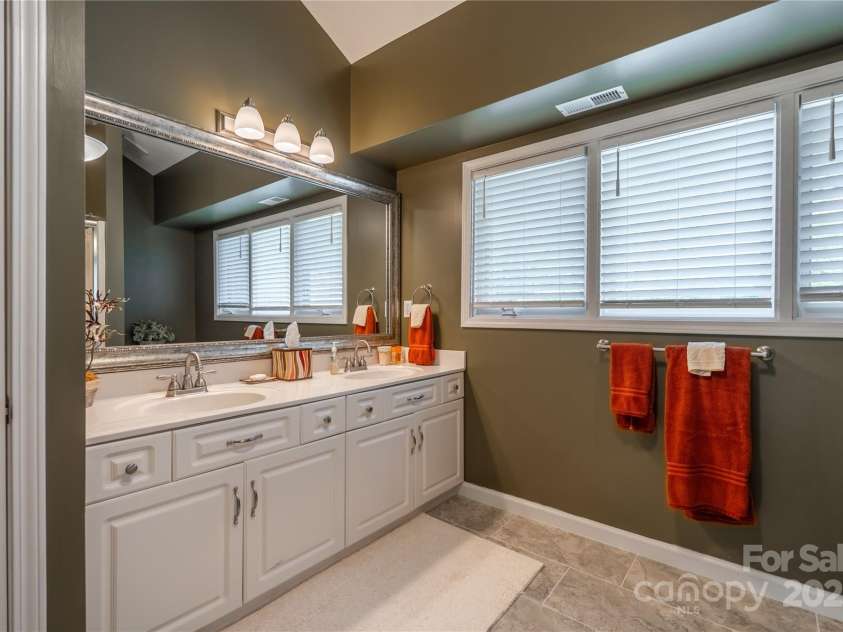107 Spruce Lane, Zirconia, NC 28790.  MLS# CAR4257920, YatesRealty ID 12431. 