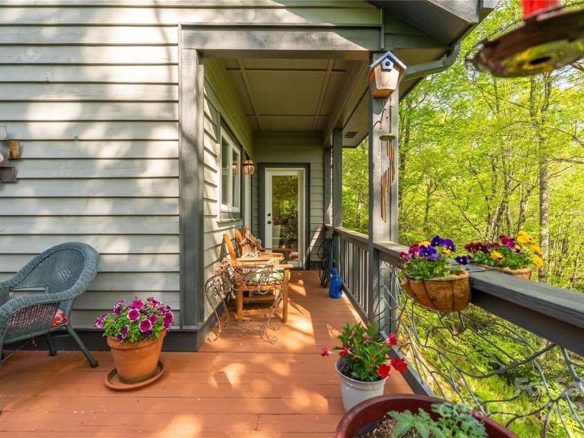 107 Spruce Lane, Zirconia, NC 28790.  MLS# CAR4257920, YatesRealty ID 12431. 