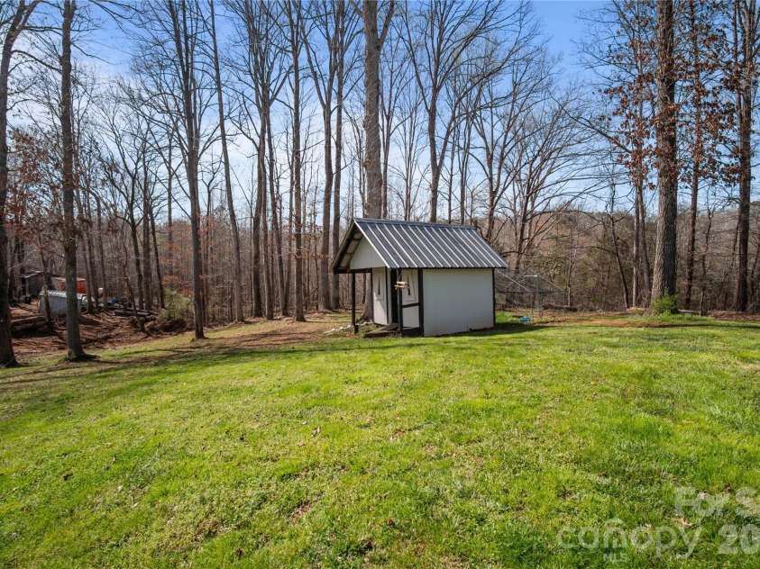 4107 Sandy Plains Road, Tryon, NC 28782.  MLS# CAR4357903, YatesRealty ID 12431. 