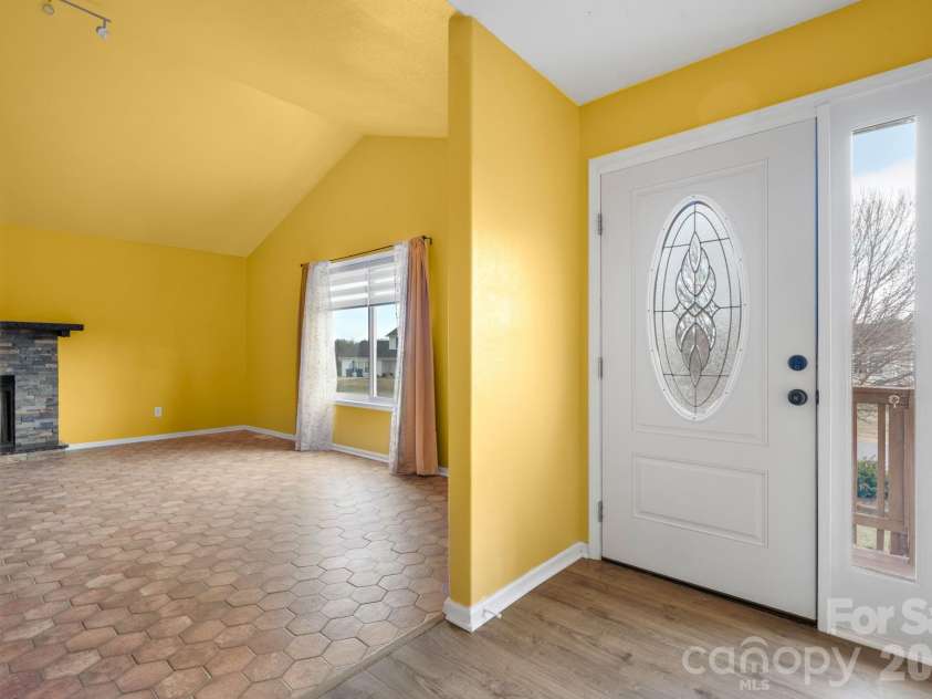 4820 Wordsworth Circle, Conover, NC 28613.  MLS# CAR4352986, YatesRealty ID 12432. 