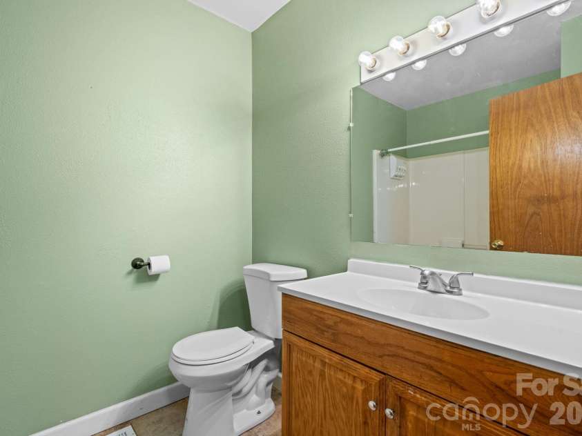 4820 Wordsworth Circle, Conover, NC 28613.  MLS# CAR4352986, YatesRealty ID 12432. 