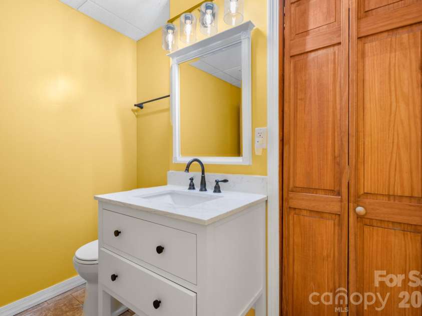 4820 Wordsworth Circle, Conover, NC 28613.  MLS# CAR4352986, YatesRealty ID 12432. 