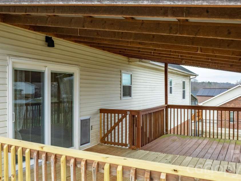 4820 Wordsworth Circle, Conover, NC 28613.  MLS# CAR4352986, YatesRealty ID 12432. 