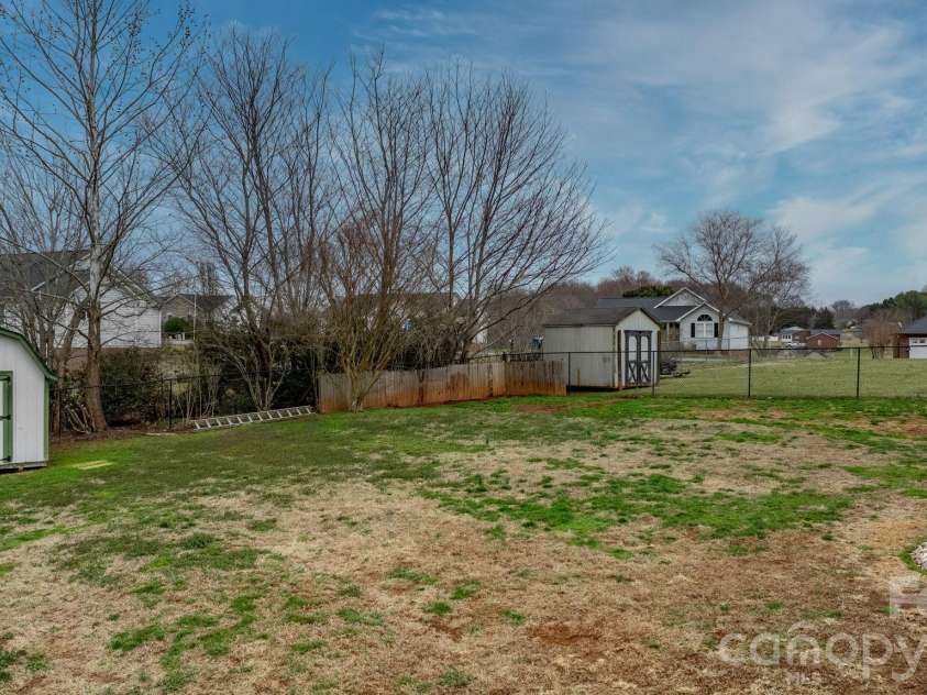 4820 Wordsworth Circle, Conover, NC 28613.  MLS# CAR4352986, YatesRealty ID 12432. 