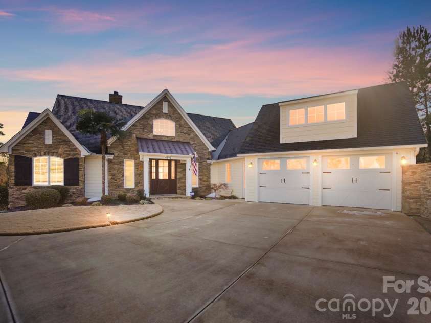 4519 Rinaldo Road, York, SC 29745.  MLS# CAR4344365, YatesRealty ID 12433. 