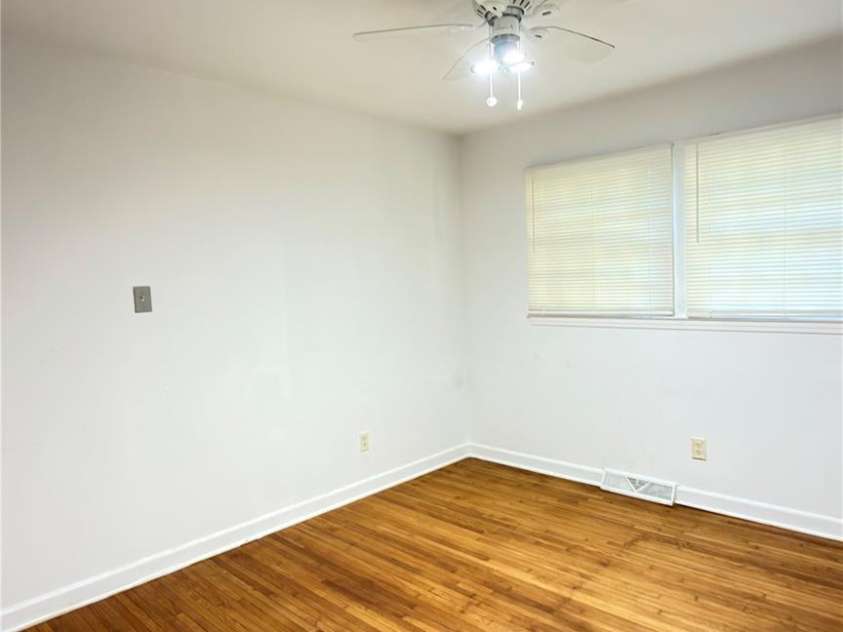 4131 Woodgreen Terrace, Charlotte, NC 28205.  MLS# CAR4369298, YatesRealty ID 12434. 