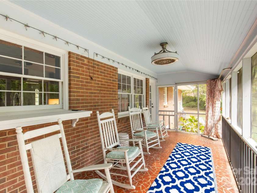 709 Plantation Road, Lancaster, SC 29720.  MLS# CAR4257177, YatesRealty ID 12435. 