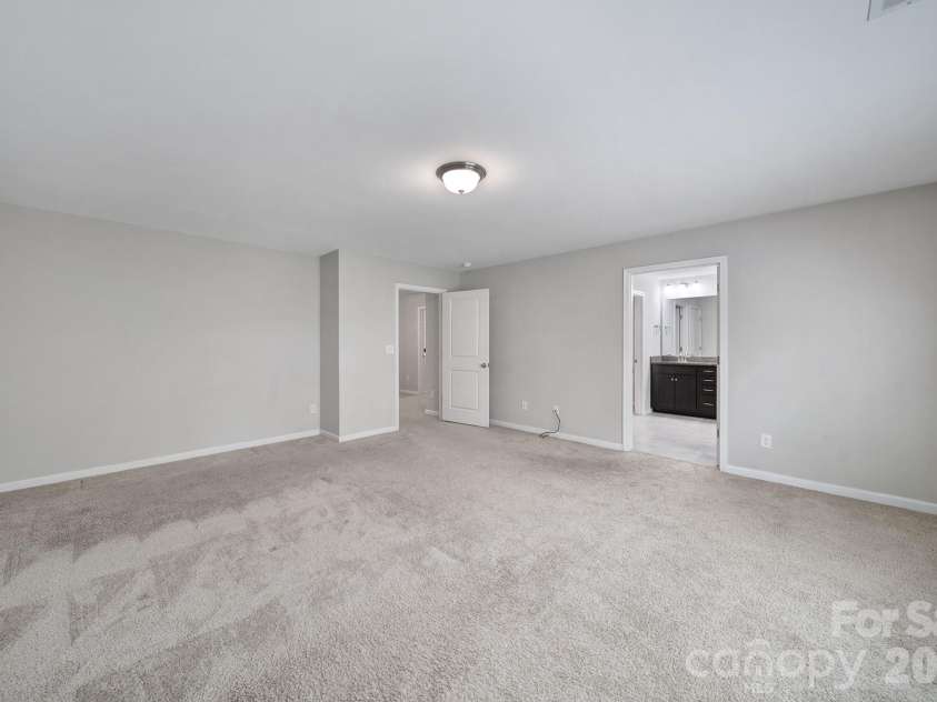 1212 Croft Drive, Fort Mill, SC 29708.  MLS# CAR4353061, YatesRealty ID 12436. LARGE PRIMARY SUITE BEDROOM #4