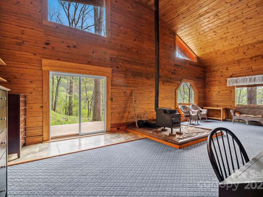 689 Osborne Road, Clyde, NC 28721.  MLS# CAR4250291, YatesRealty ID 12436. 