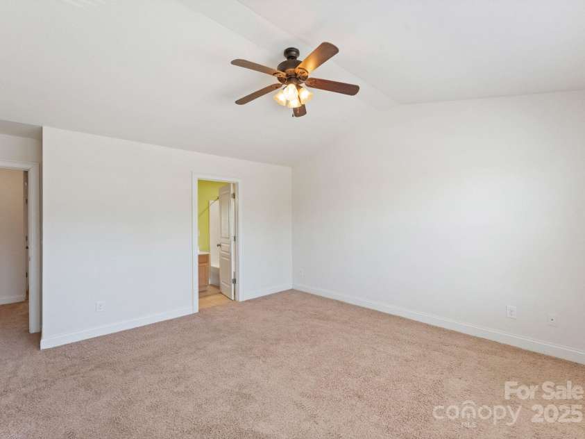 193 Halton Crossing Drive, Concord, NC 28027.  MLS# CAR4310395, YatesRealty ID 12437. 
