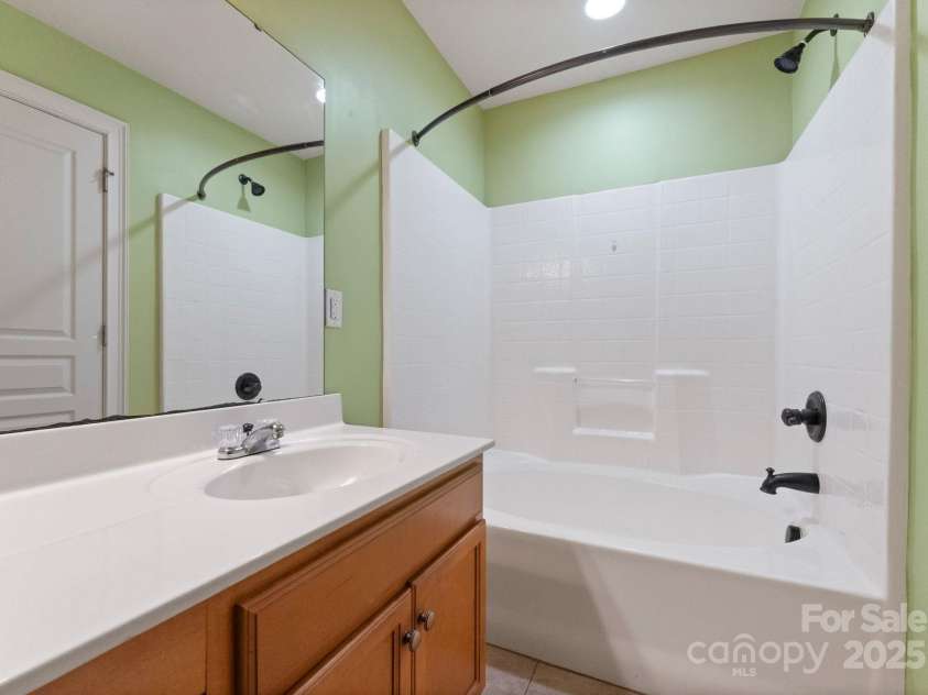 193 Halton Crossing Drive, Concord, NC 28027.  MLS# CAR4310395, YatesRealty ID 12437. 