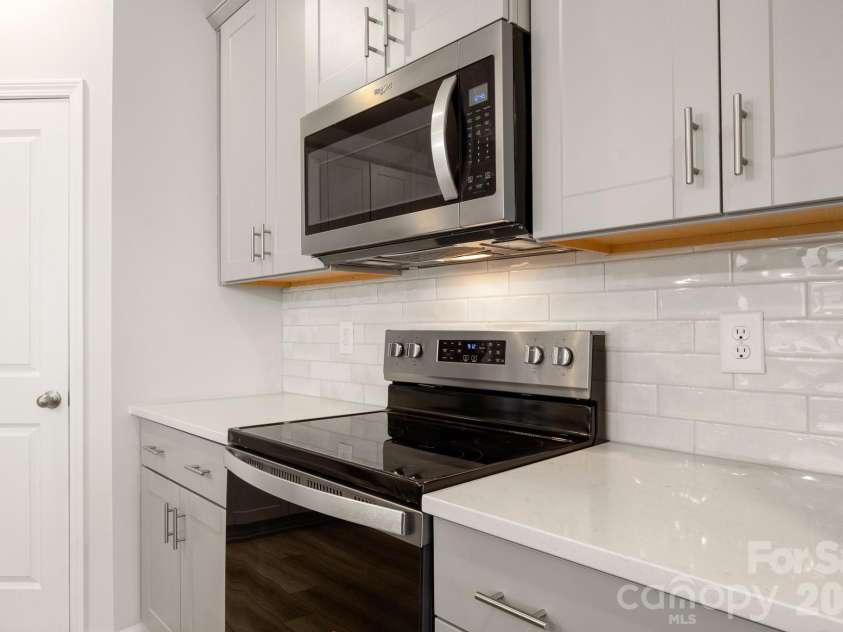 3750 County Down Avenue, Kannapolis, NC 28081.  MLS# CAR4350910, YatesRealty ID 12438. 