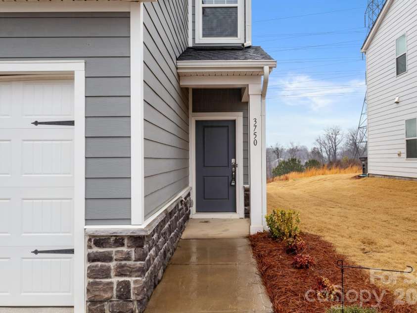 3750 County Down Avenue, Kannapolis, NC 28081.  MLS# CAR4350910, YatesRealty ID 12438. 