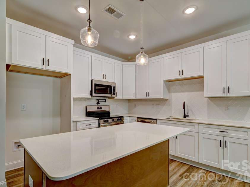 315A Pink Street, Cherryville, NC 28021.  MLS# CAR4367051, YatesRealty ID 12439. 