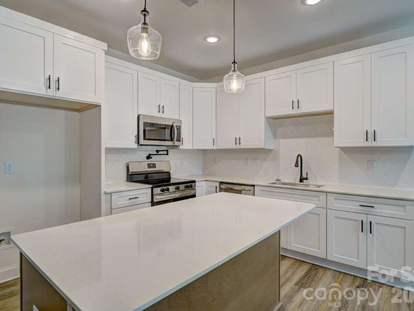 315A Pink Street, Cherryville, NC 28021.  MLS# CAR4367051, YatesRealty ID 12439. 