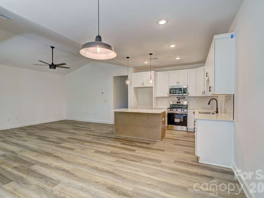 315A Pink Street, Cherryville, NC 28021.  MLS# CAR4367051, YatesRealty ID 12439. 