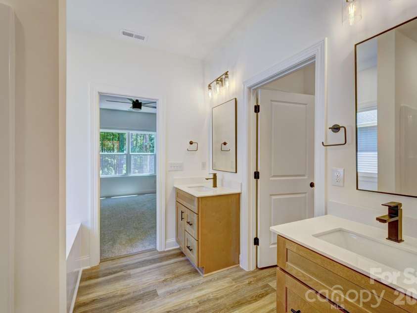 315A Pink Street, Cherryville, NC 28021.  MLS# CAR4367051, YatesRealty ID 12439. 