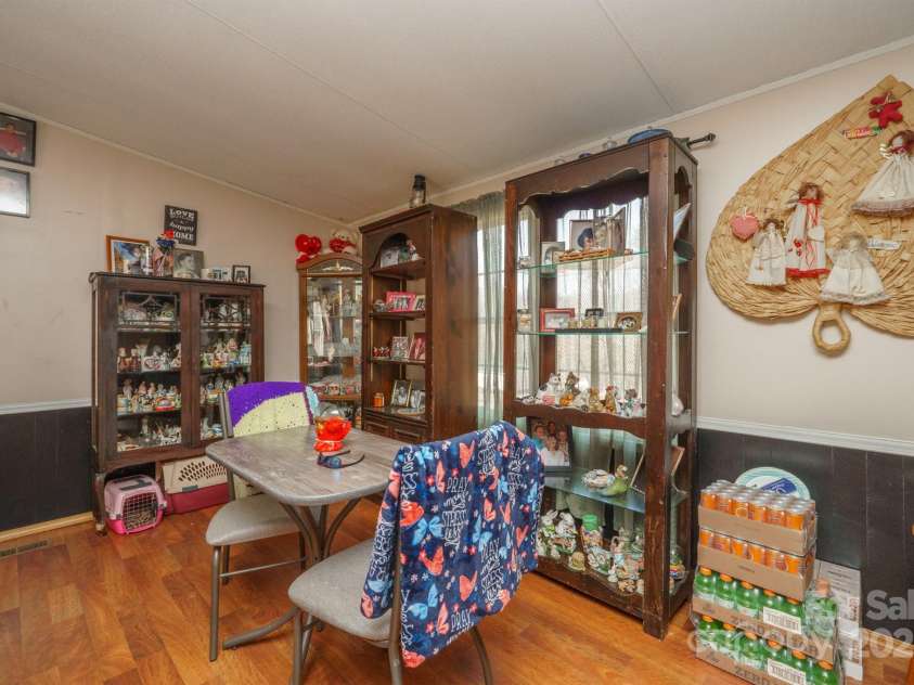 4454 Windy Hill Road, Morganton, NC 28655.  MLS# CAR4225888, YatesRealty ID 1244. 