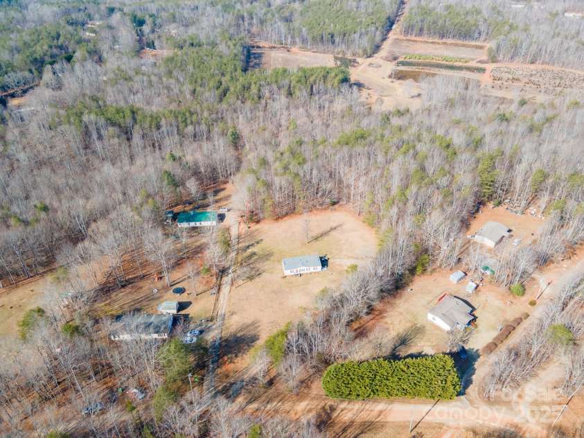 4454 Windy Hill Road, Morganton, NC 28655.  MLS# CAR4225888, YatesRealty ID 1244. 