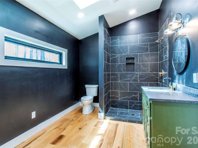 261 Maga Lane, Brevard, NC 28712.  MLS# CAR4356969, YatesRealty ID 12440. 