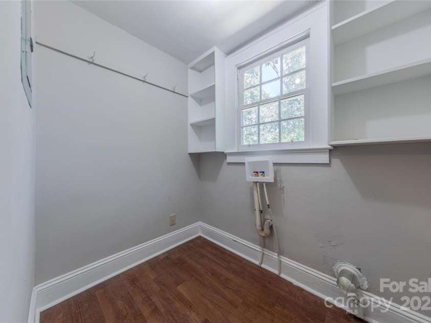 8 Bolt Drive, Shelby, NC 28150.  MLS# CAR4303322, YatesRealty ID 12440. Laundry Room