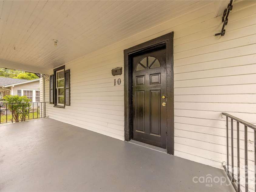 10 Bolt Drive, Shelby, NC 28150.  MLS# CAR4256256, YatesRealty ID 12441. Rocking Chair Front Porch