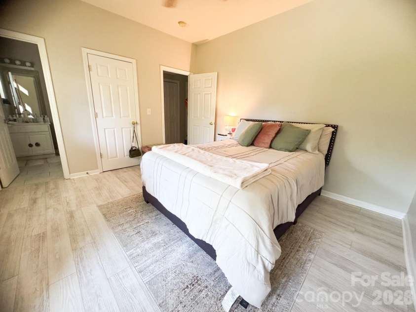 1266 Amber Ridge Road, Concord, NC 28027.  MLS# CAR4370497, YatesRealty ID 12441. 