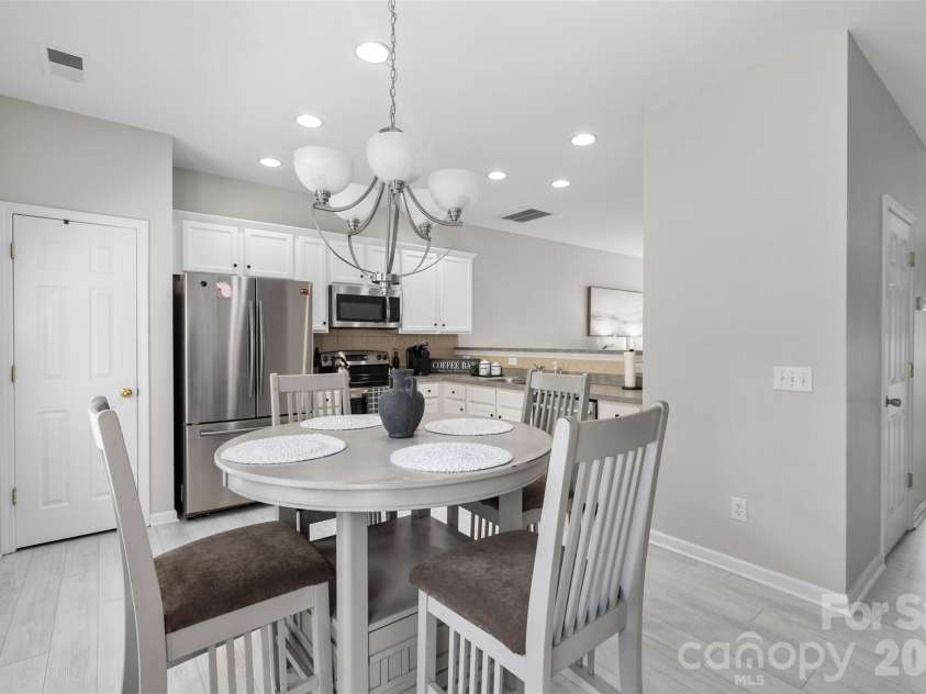 1266 Amber Ridge Road, Concord, NC 28027.  MLS# CAR4370497, YatesRealty ID 12441. 