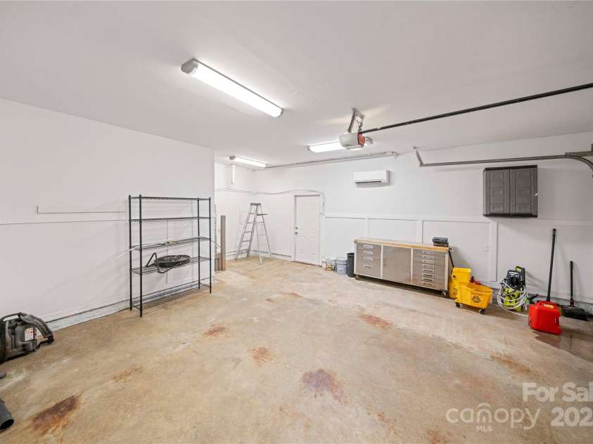 6218 Indian Trail Fairview Road, Indian Trail, NC 28079.  MLS# CAR4250864, YatesRealty ID 12442. Heated and cooled garage - not included in HLA