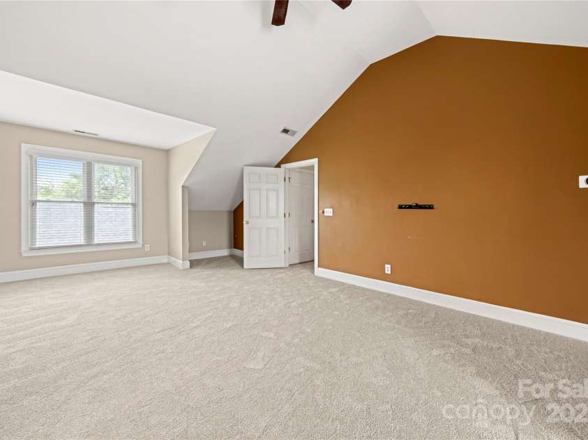 6218 Indian Trail Fairview Road, Indian Trail, NC 28079.  MLS# CAR4327618, YatesRealty ID 12442. 