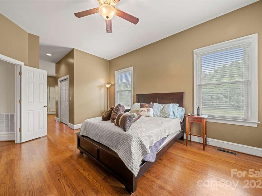 6218 Indian Trail Fairview Road, Indian Trail, NC 28079.  MLS# CAR4327618, YatesRealty ID 12442. Main floor primary bedroom 