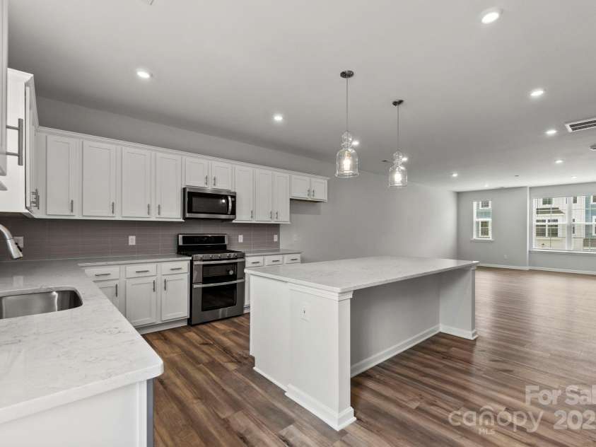 7117 Brookview Lane, Sherrills Ford, NC 28673.  MLS# CAR4244110, YatesRealty ID 12443. 