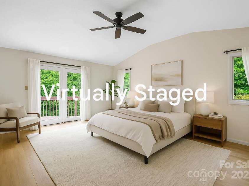 124 Richard Lane, Black Mountain, NC 28711.  MLS# CAR4297974, YatesRealty ID 12444. 