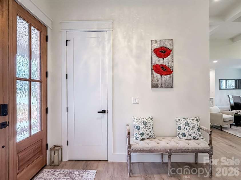 1322 Kensington Circle, Newton, NC 28658.  MLS# CAR4349642, YatesRealty ID 12444. 