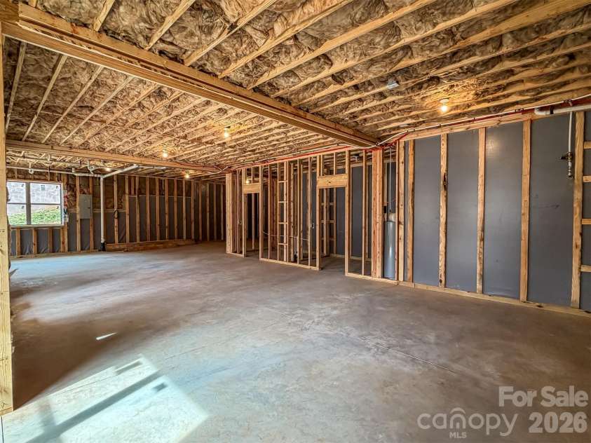1322 Kensington Circle, Newton, NC 28658.  MLS# CAR4349642, YatesRealty ID 12444. 