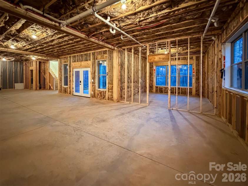 1322 Kensington Circle, Newton, NC 28658.  MLS# CAR4349642, YatesRealty ID 12444. 