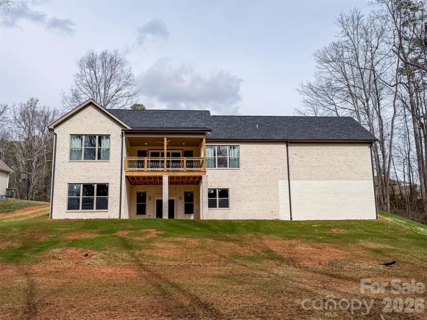 1322 Kensington Circle, Newton, NC 28658.  MLS# CAR4349642, YatesRealty ID 12444. 