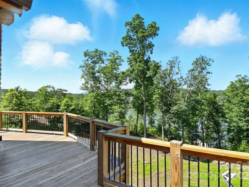 1519 Reflections Edge Drive, Granite Falls, NC 28630.  MLS# CAR4238708, YatesRealty ID 12445. 