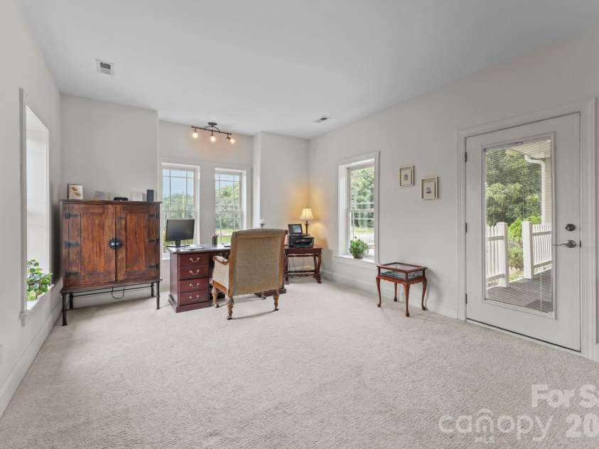 543 Muirfield Way, Salisbury, NC 28144.  MLS# CAR4367336, YatesRealty ID 12446. 