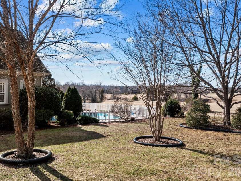 543 Muirfield Way, Salisbury, NC 28144.  MLS# CAR4367336, YatesRealty ID 12446. 